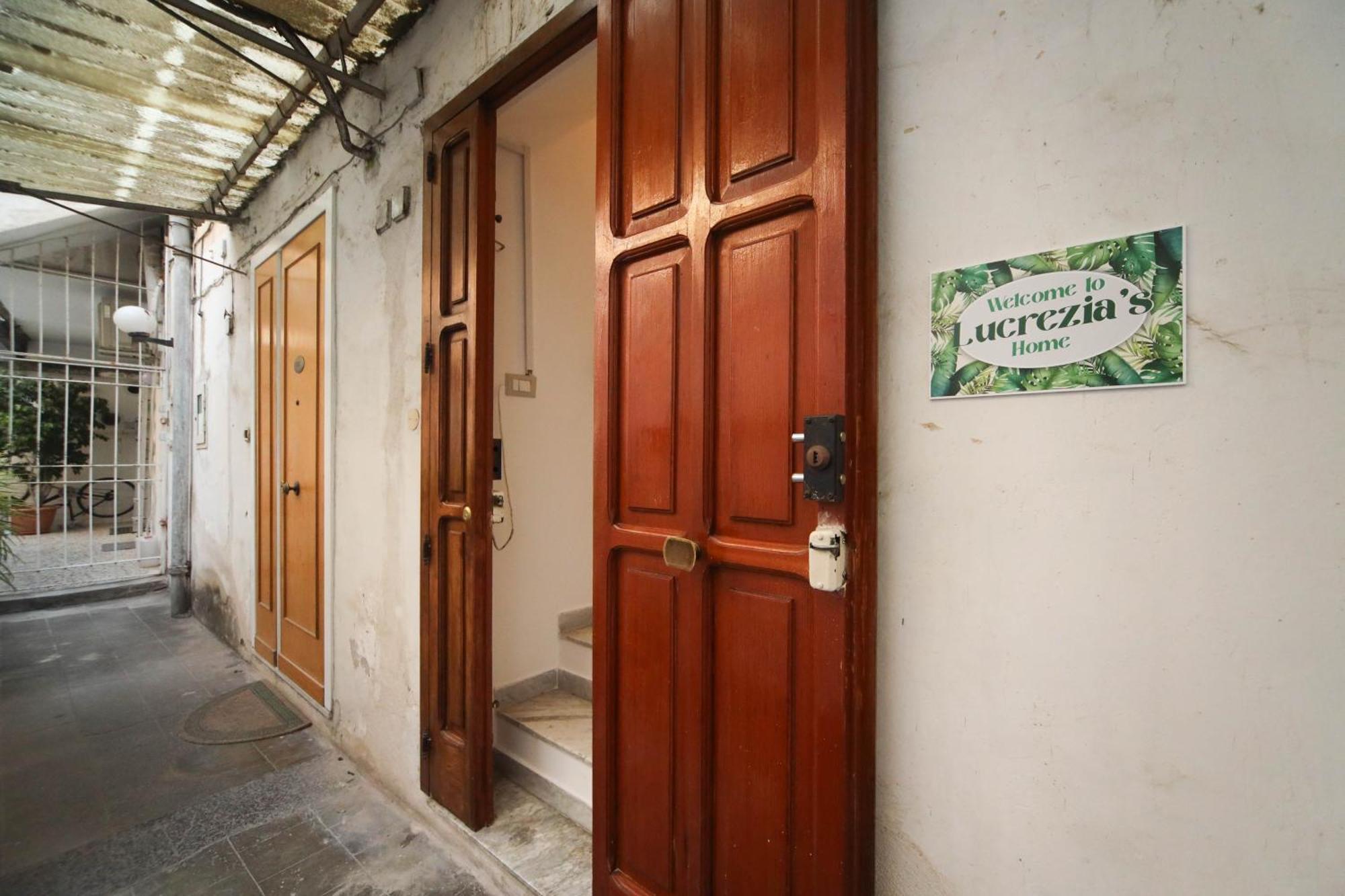 Lucrezia'S Home Castellammare di Stabia Exterior foto